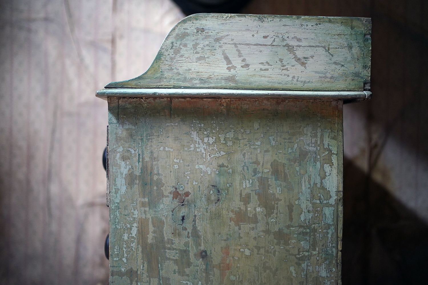 A Good 19thC Painted Pine Chest of Drawers