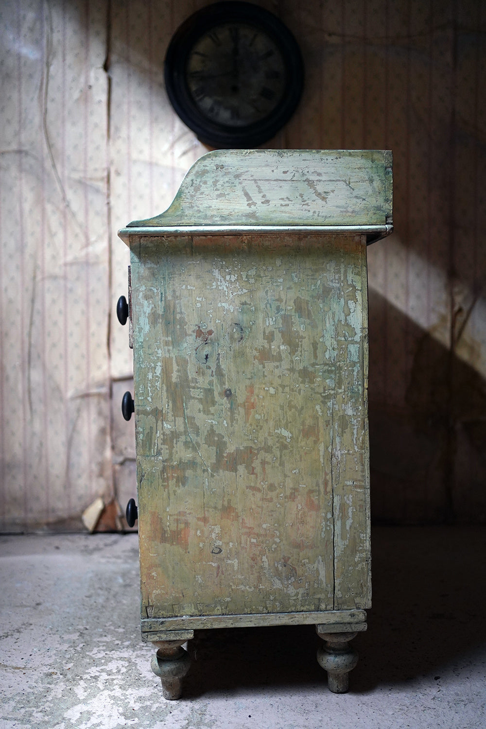 A Good 19thC Painted Pine Chest of Drawers