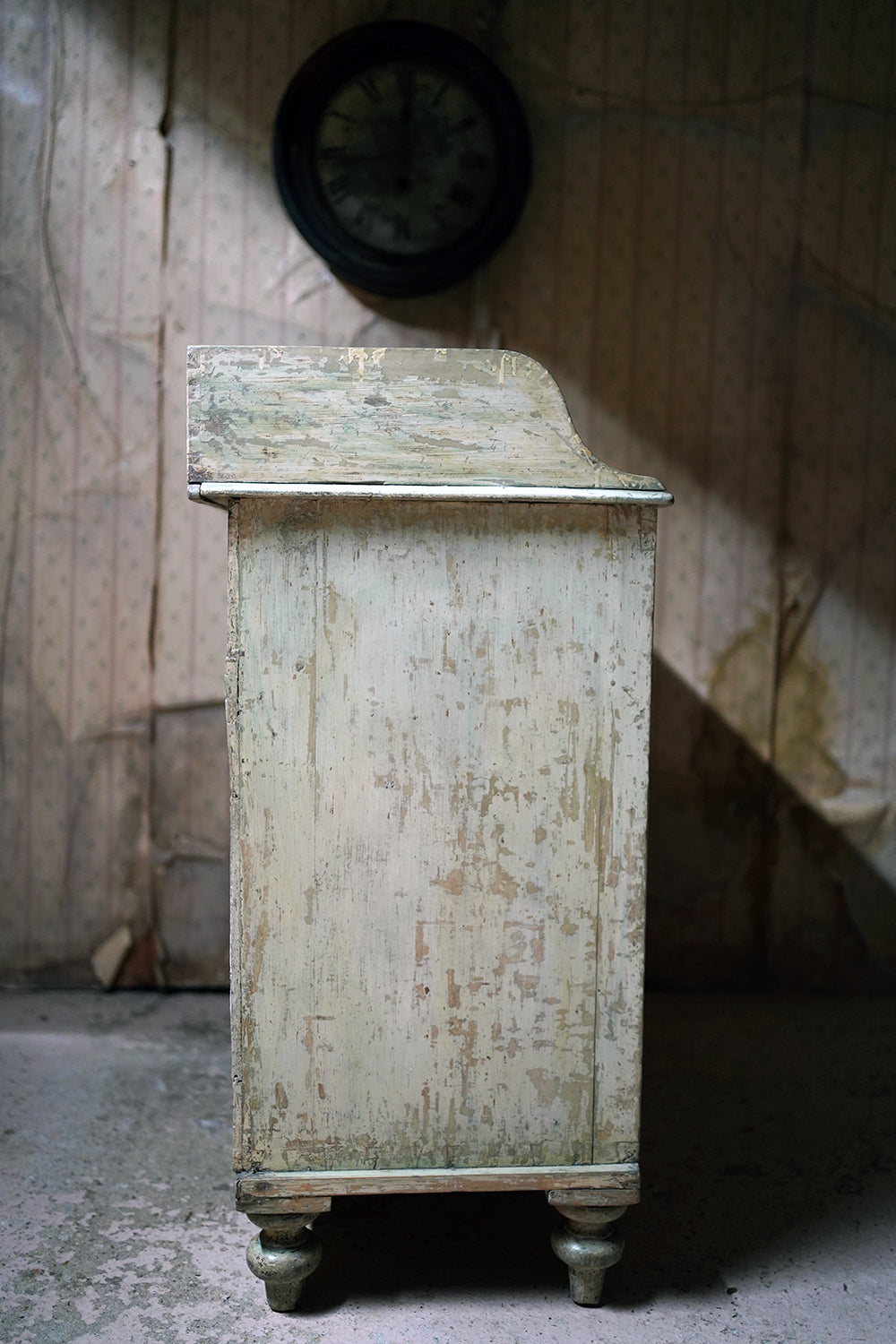 A Good 19thC Painted Pine Chest of Drawers