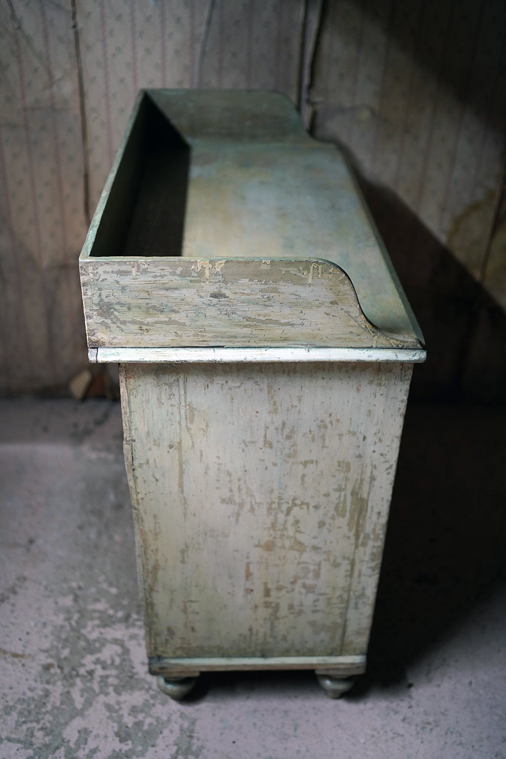 A Good 19thC Painted Pine Chest of Drawers