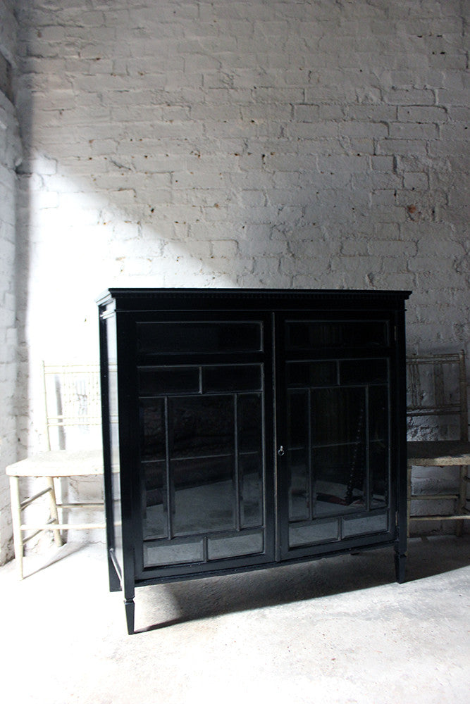 A Good Quality Aesthetic Movement Ebonised Cabinet in the Manner of E.W.Godwin c.1880