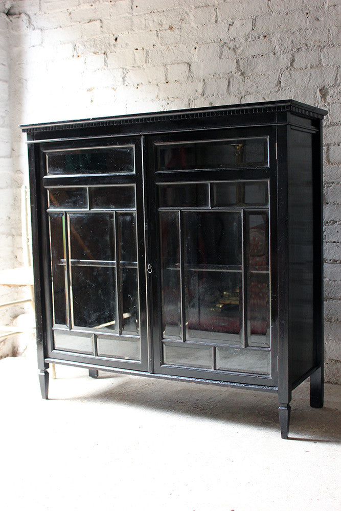 A Good Quality Aesthetic Movement Ebonised Cabinet in the Manner of E.W.Godwin c.1880