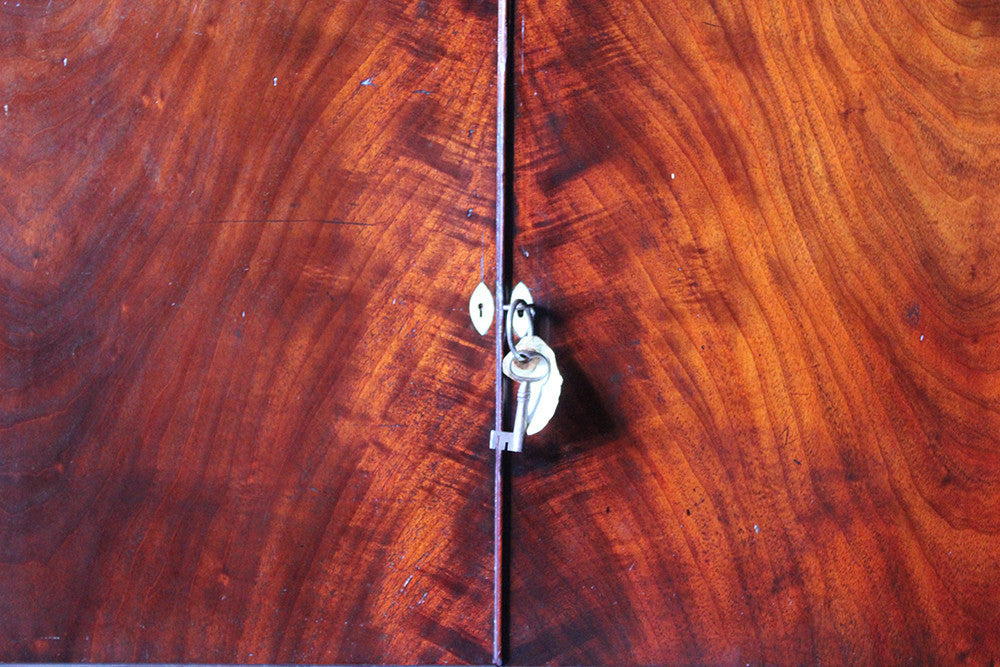 A Fine Quality George III Mahogany Estate Cabinet c.1795