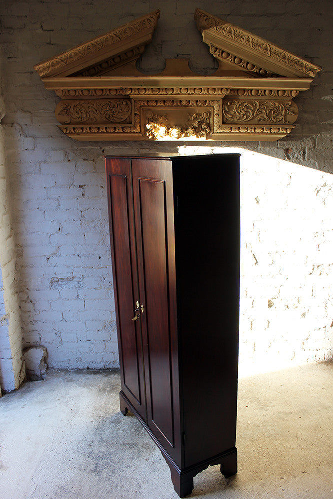 A Fine Quality George III Mahogany Estate Cabinet c.1795