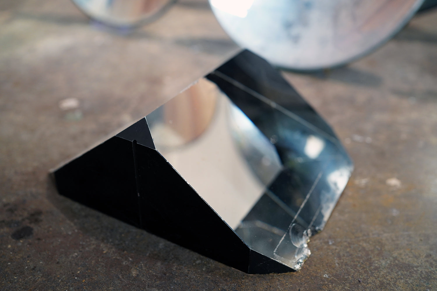 A Collection of Five Mid-20thC WWII Period Parabolic Concave & Prism Mirrors c.1940-68