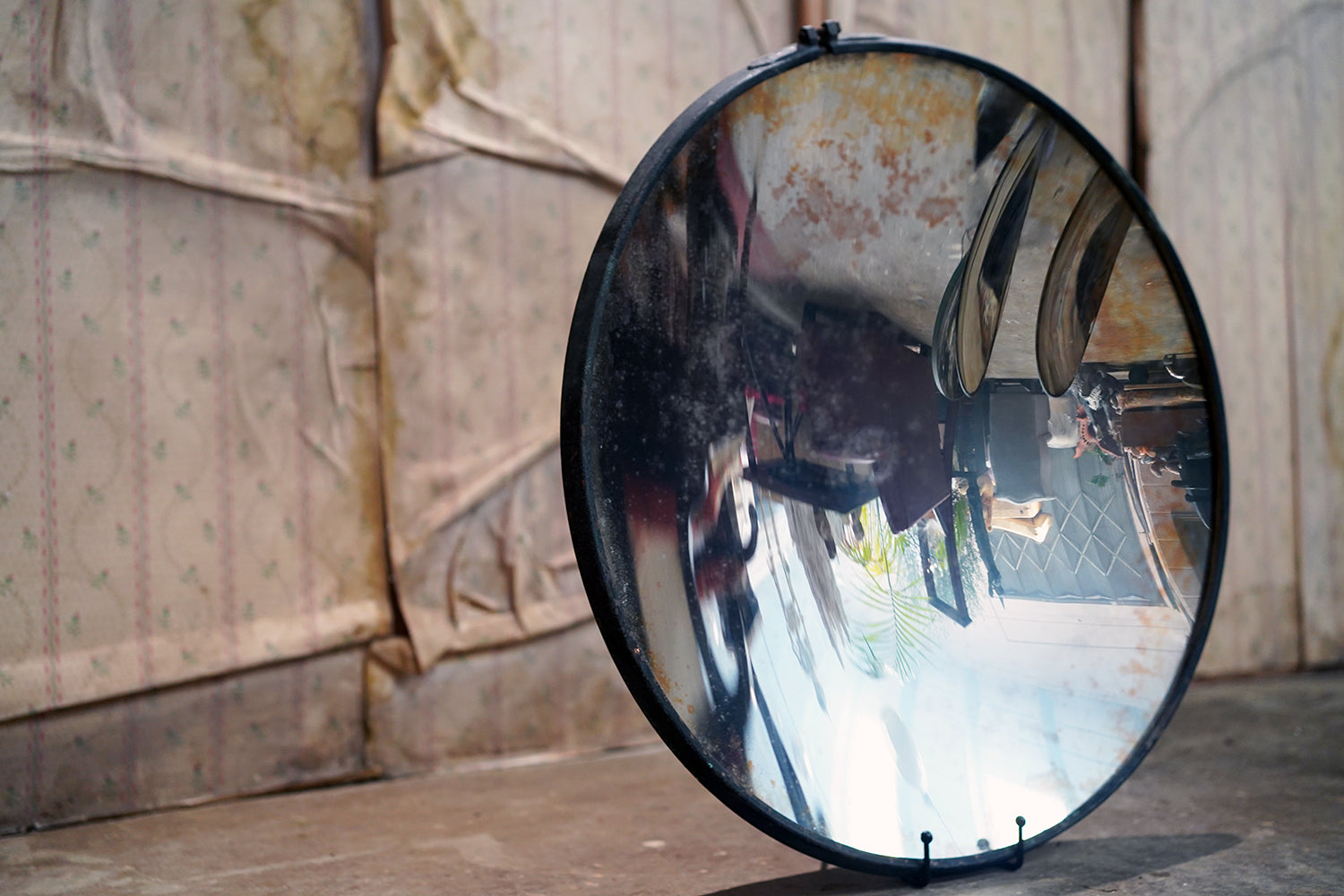 A Collection of Five Mid-20thC WWII Period Parabolic Concave & Prism Mirrors c.1940-68