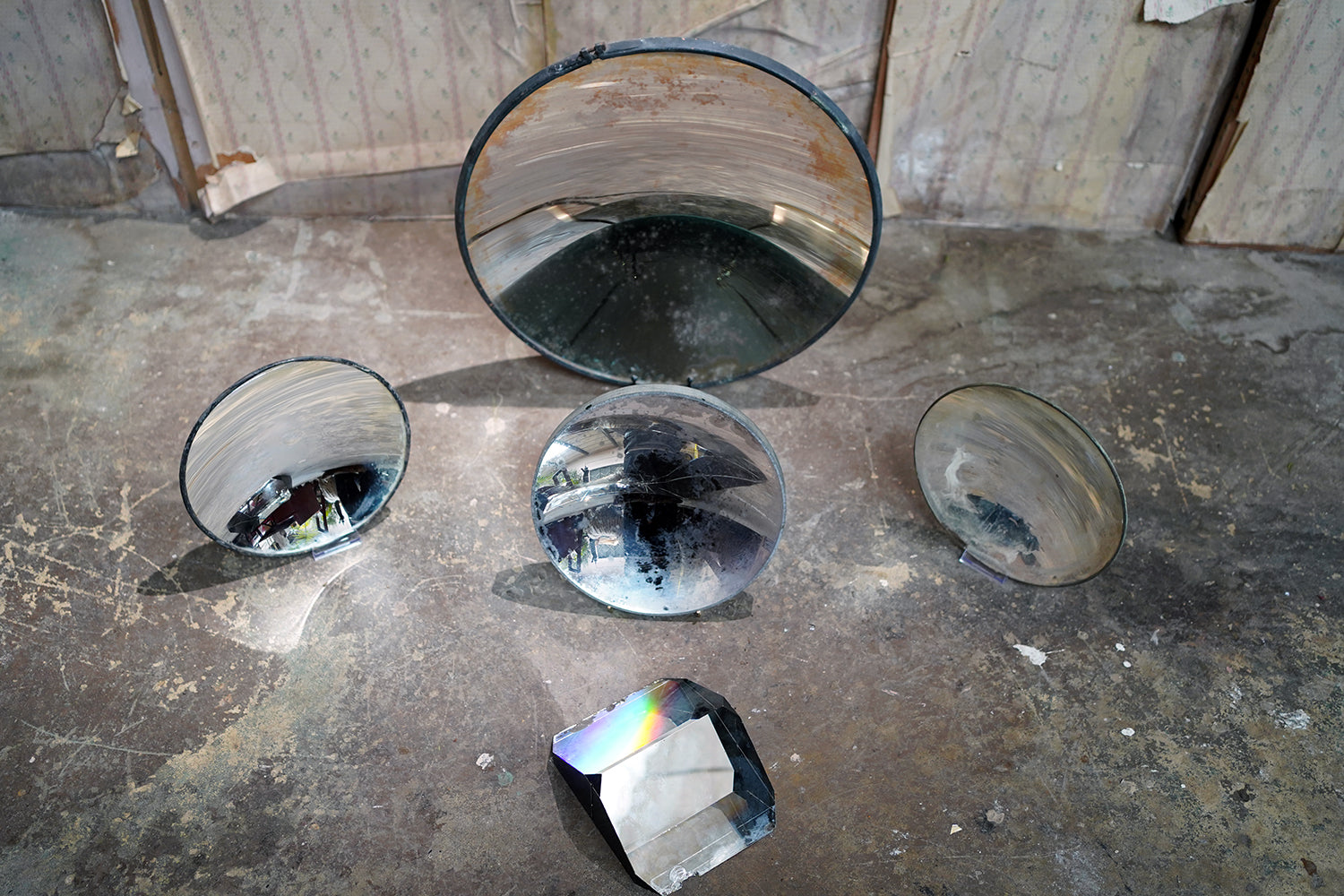 A Collection of Five Mid-20thC WWII Period Parabolic Concave & Prism Mirrors c.1940-68