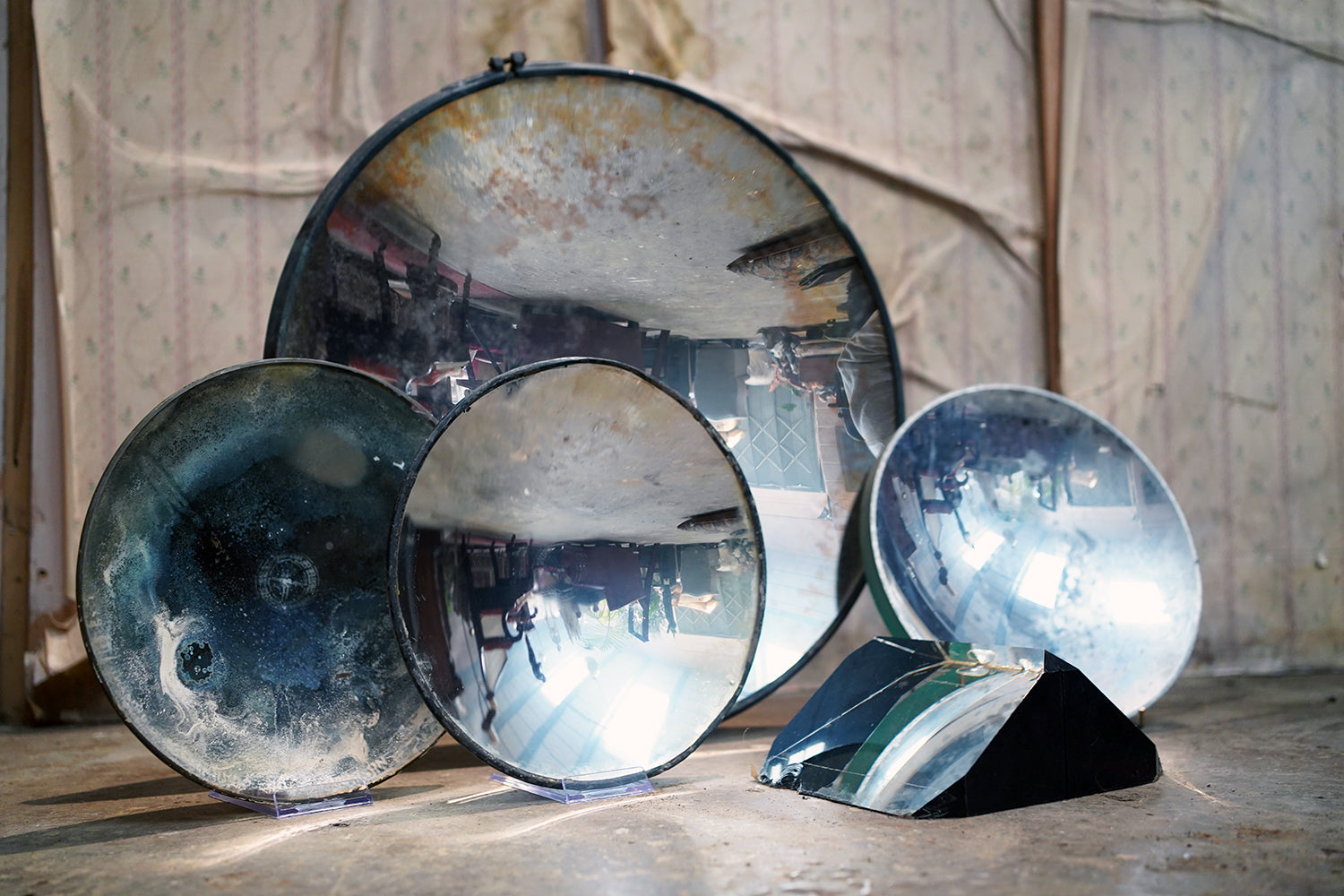 A Collection of Five Mid-20thC WWII Period Parabolic Concave & Prism Mirrors c.1940-68