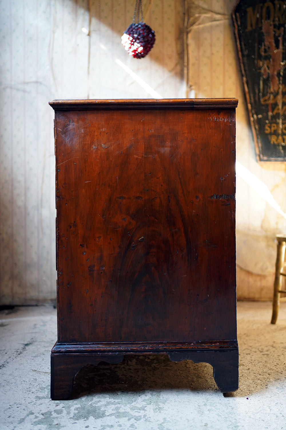 A George III Mahogany Chest of Drawers c.1780