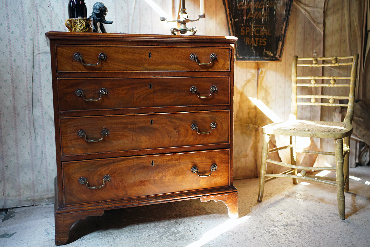 A George III Mahogany Chest of Drawers c.1780