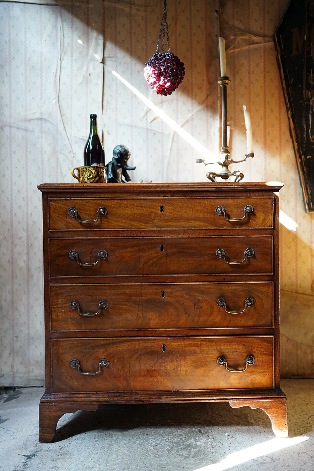 A George III Mahogany Chest of Drawers c.1780