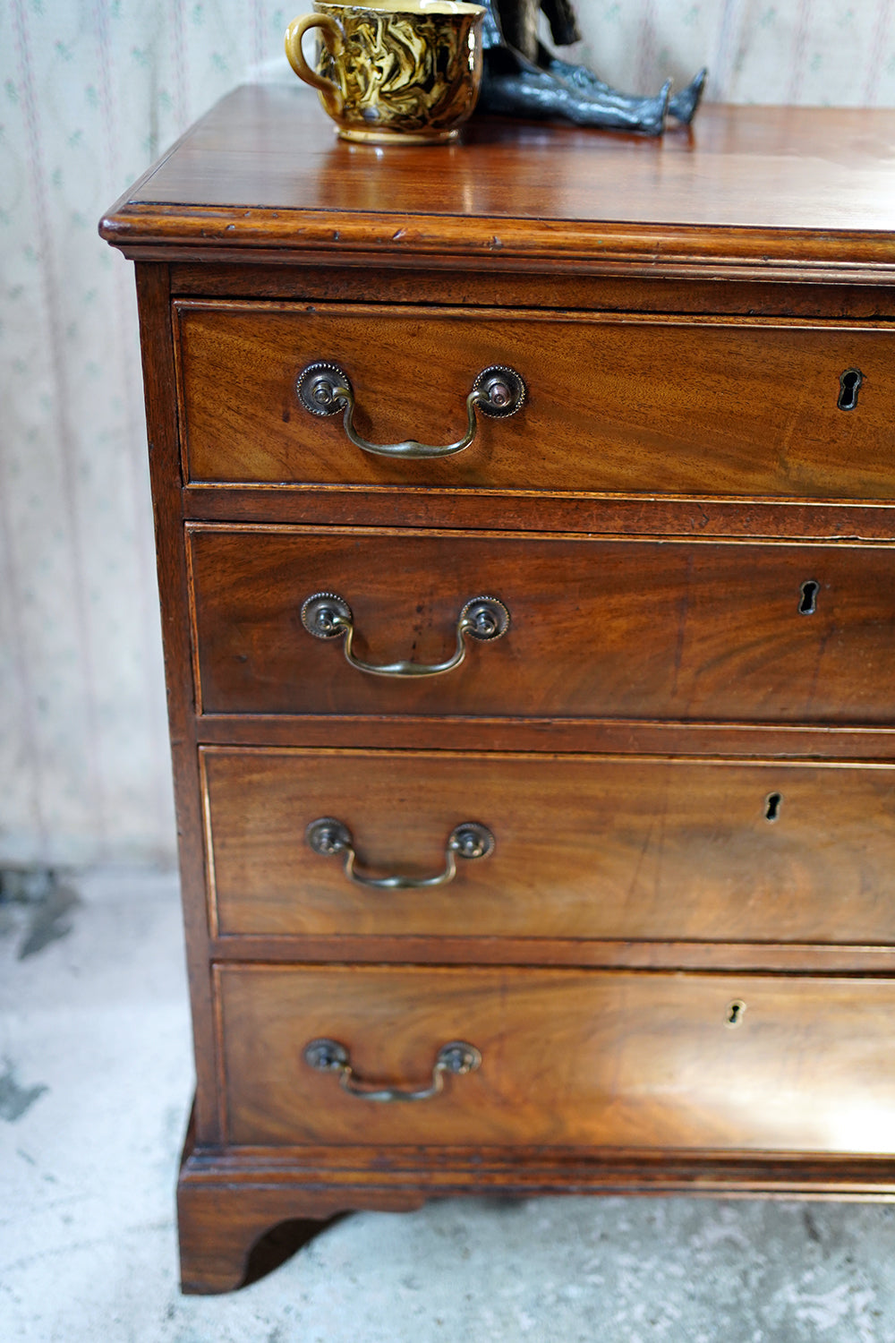 A George III Mahogany Chest of Drawers c.1780