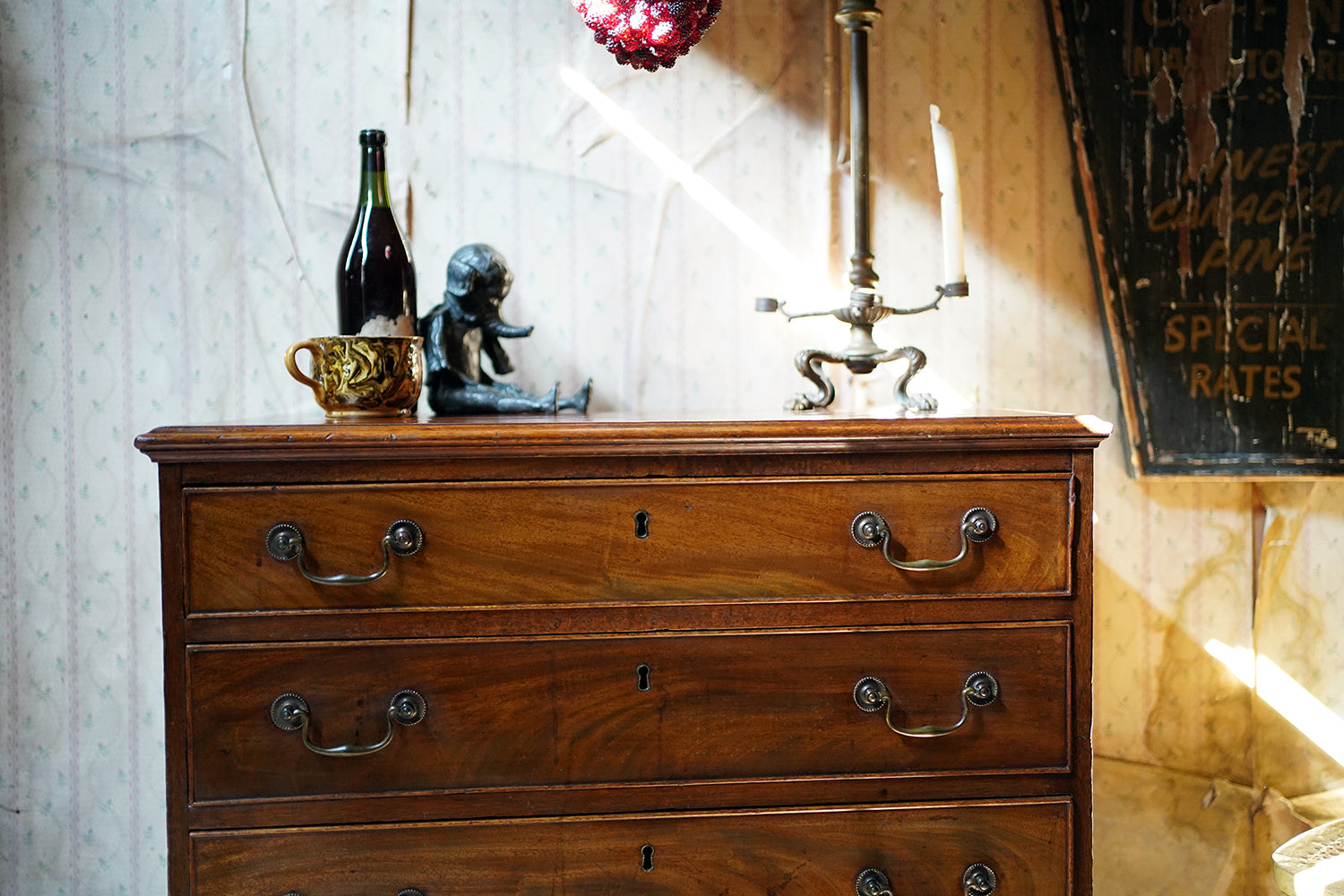 A George III Mahogany Chest of Drawers c.1780