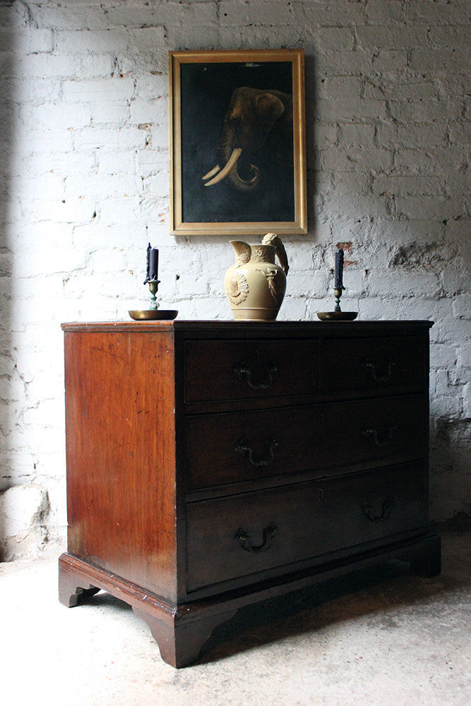 A Delightful Small George III Mahogany Chest of Drawers c.1760-70