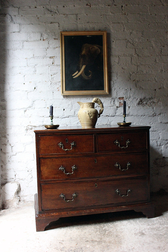 A Delightful Small George III Mahogany Chest of Drawers c.1760-70