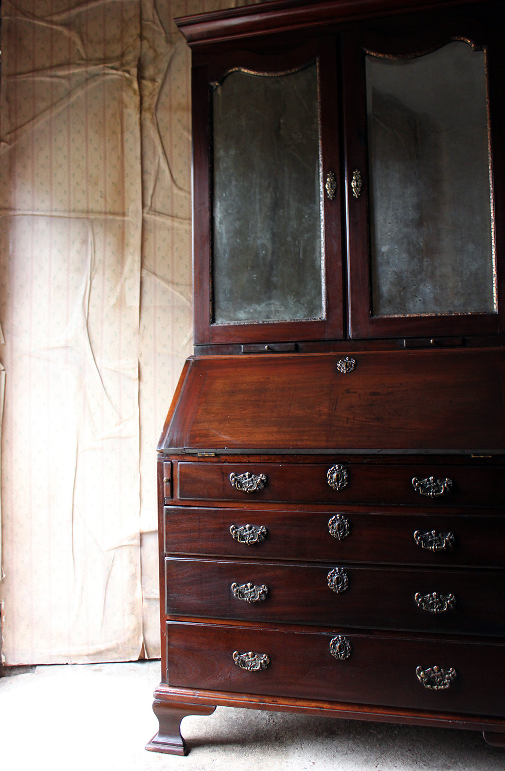 A Fine Quality Irish George II Mahogany Bureau Bookcase c.1740-50