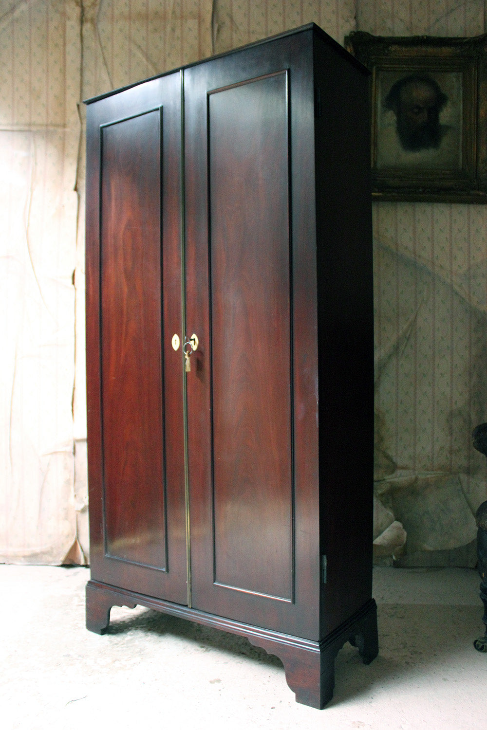 A Fine George III Mahogany Estate Cabinet c.1795