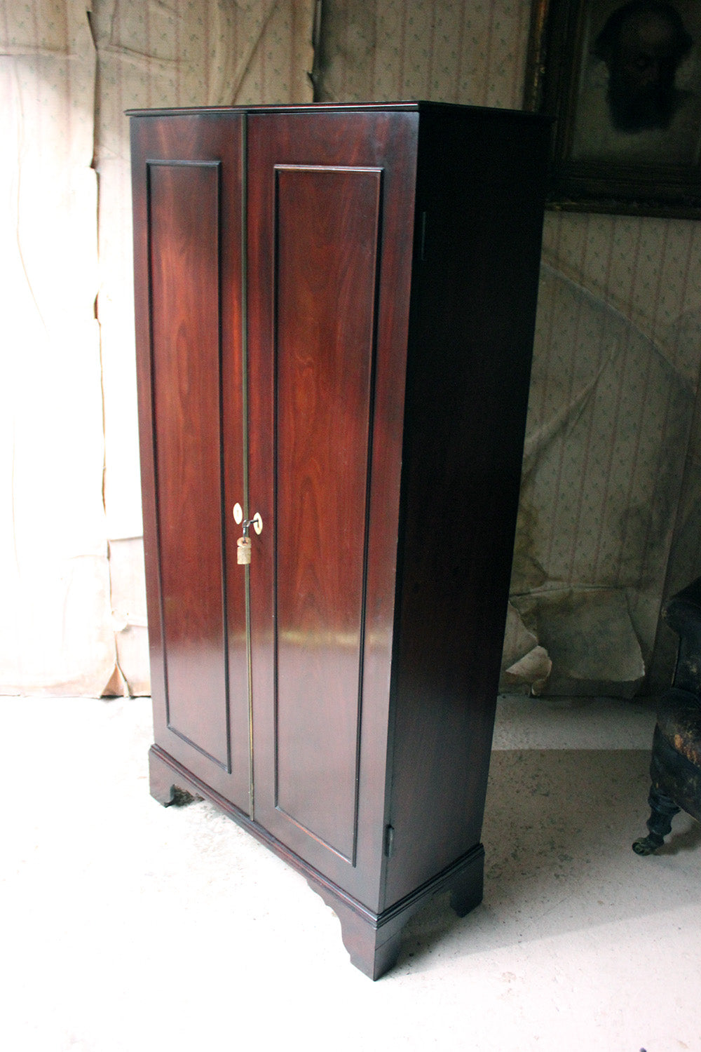 A Fine George III Mahogany Estate Cabinet c.1795