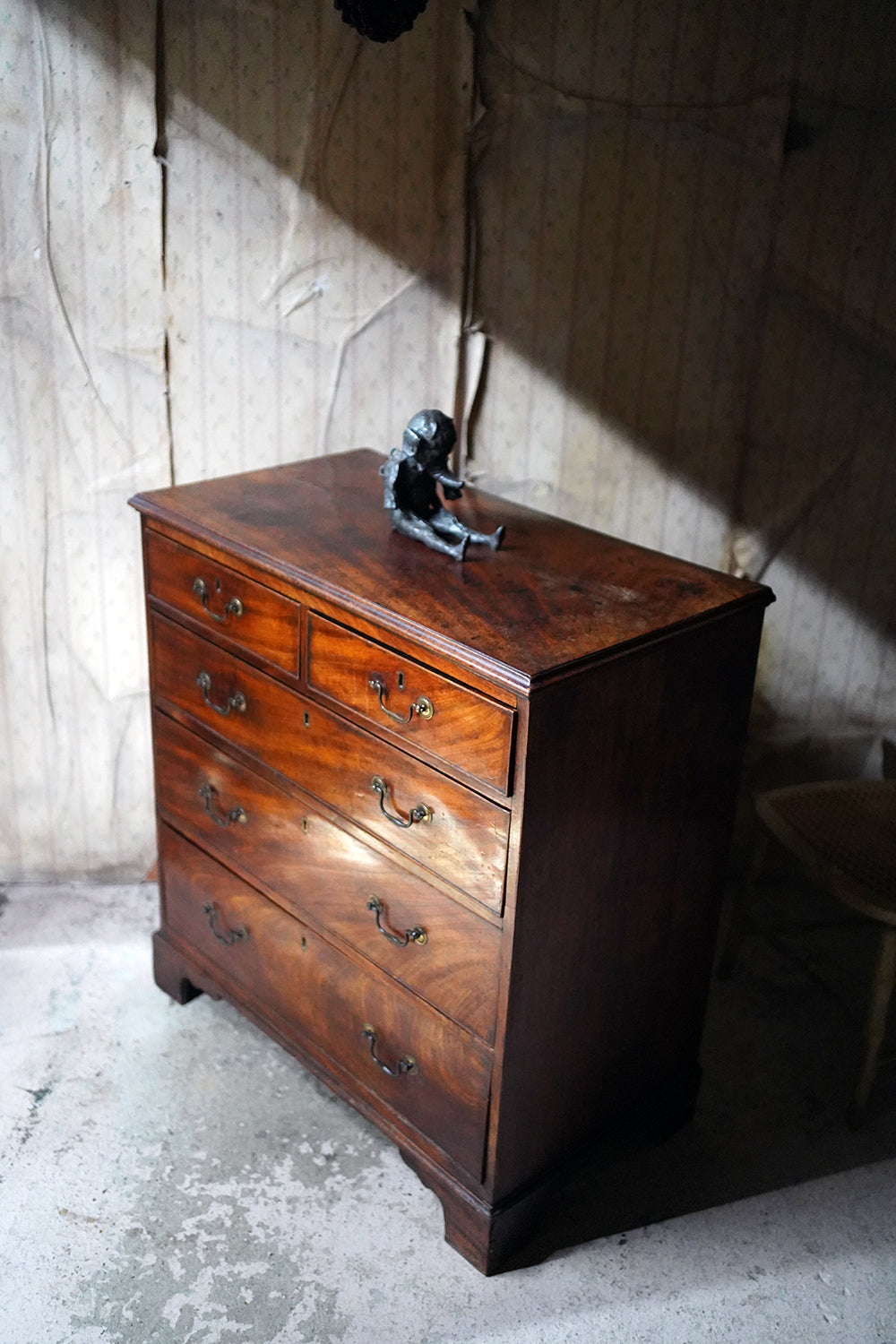 A George III Mahogany Chest of Drawers c.1790