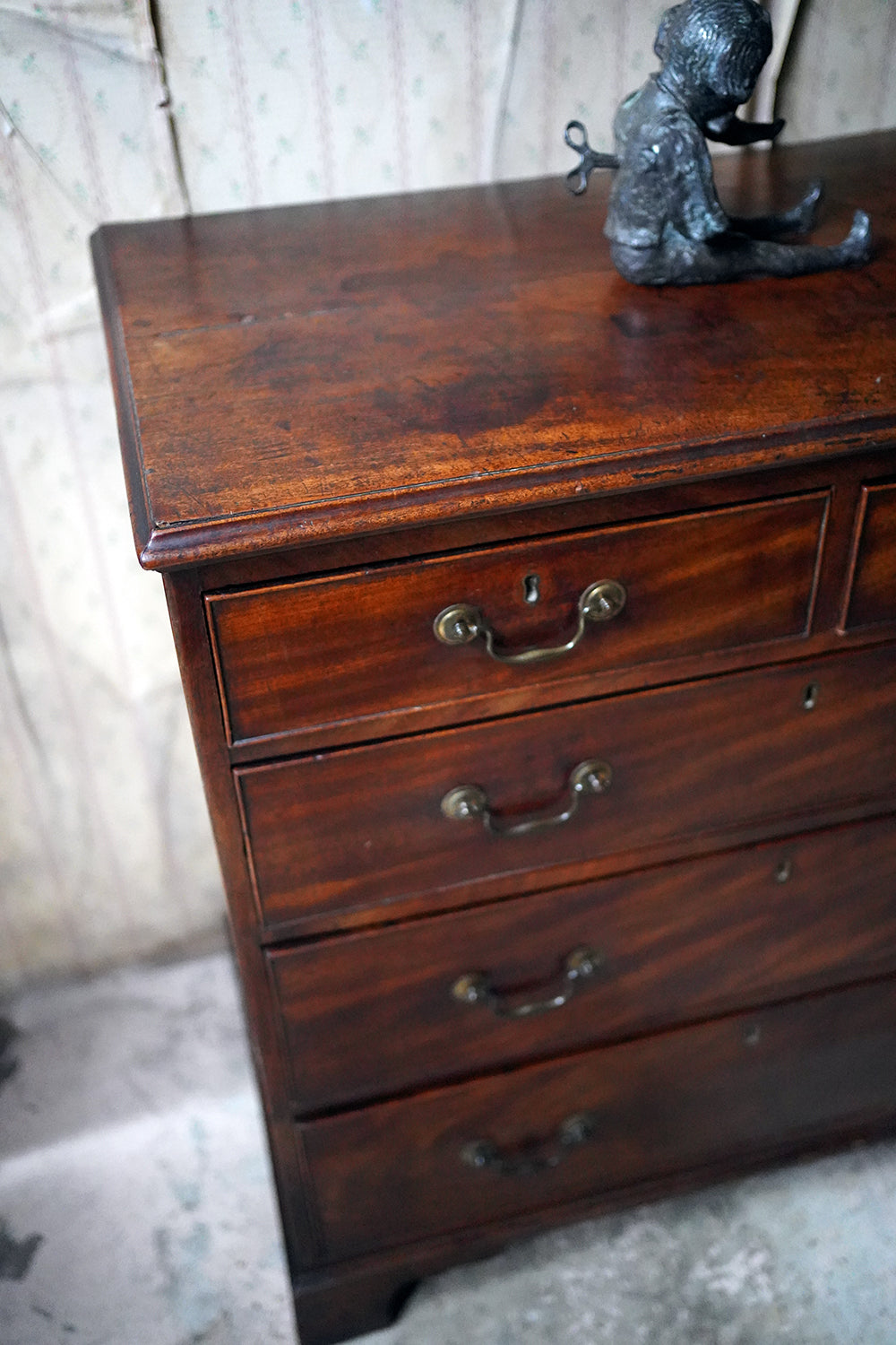 A George III Mahogany Chest of Drawers c.1790