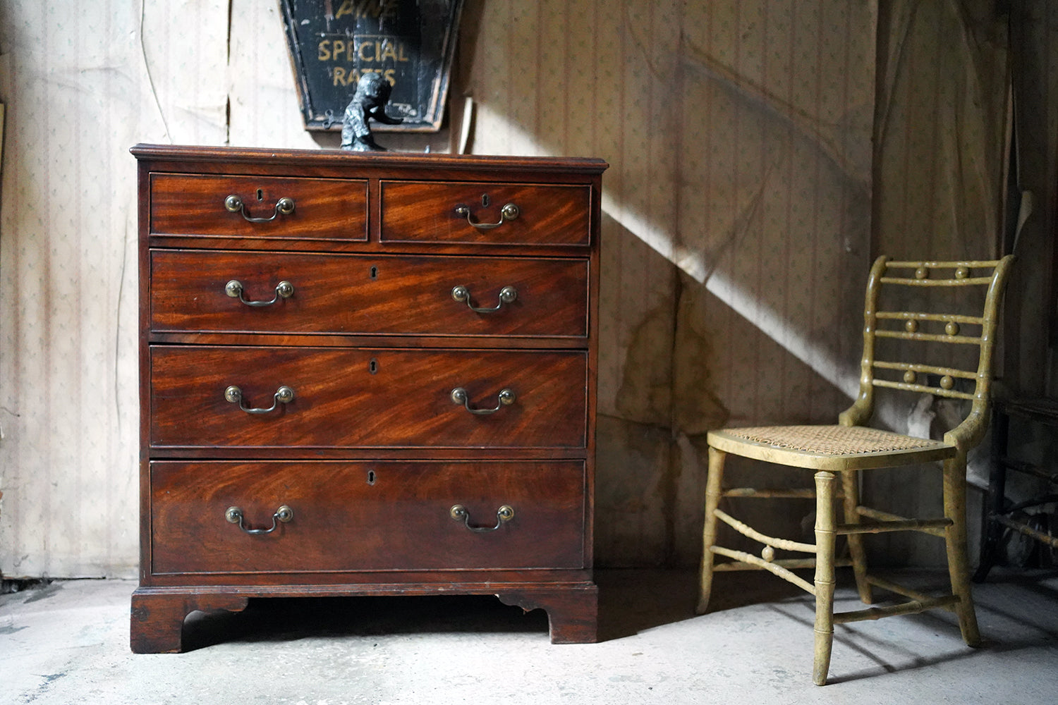 A George III Mahogany Chest of Drawers c.1790