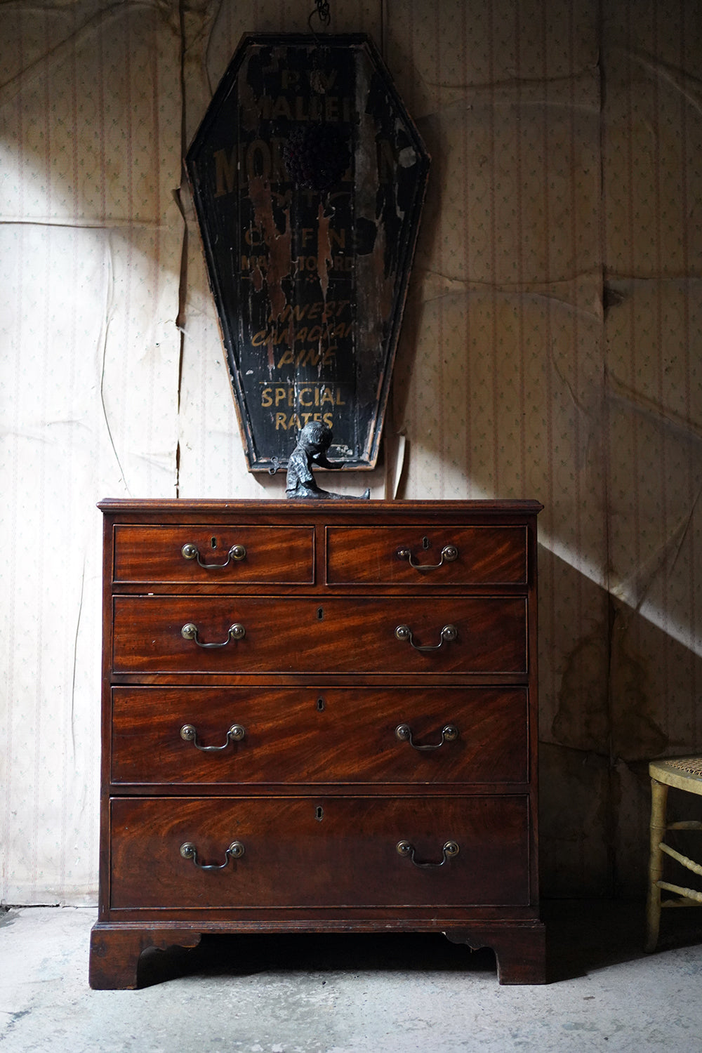 A George III Mahogany Chest of Drawers c.1790