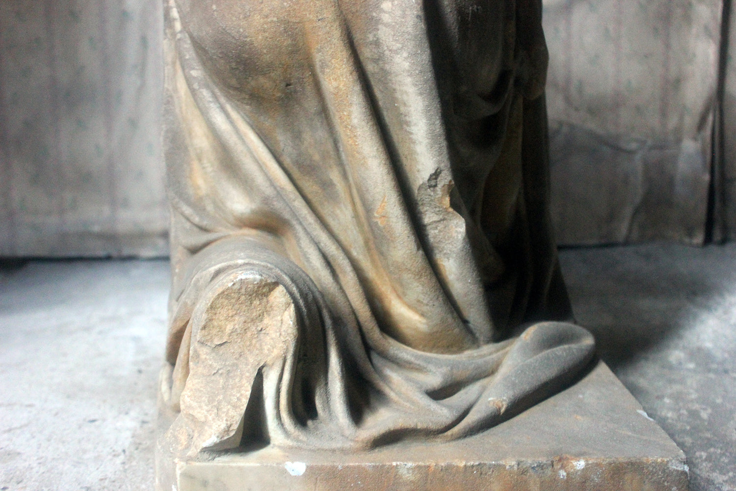 A Finely Carved George III Period Marble Mourning Monument c.1800