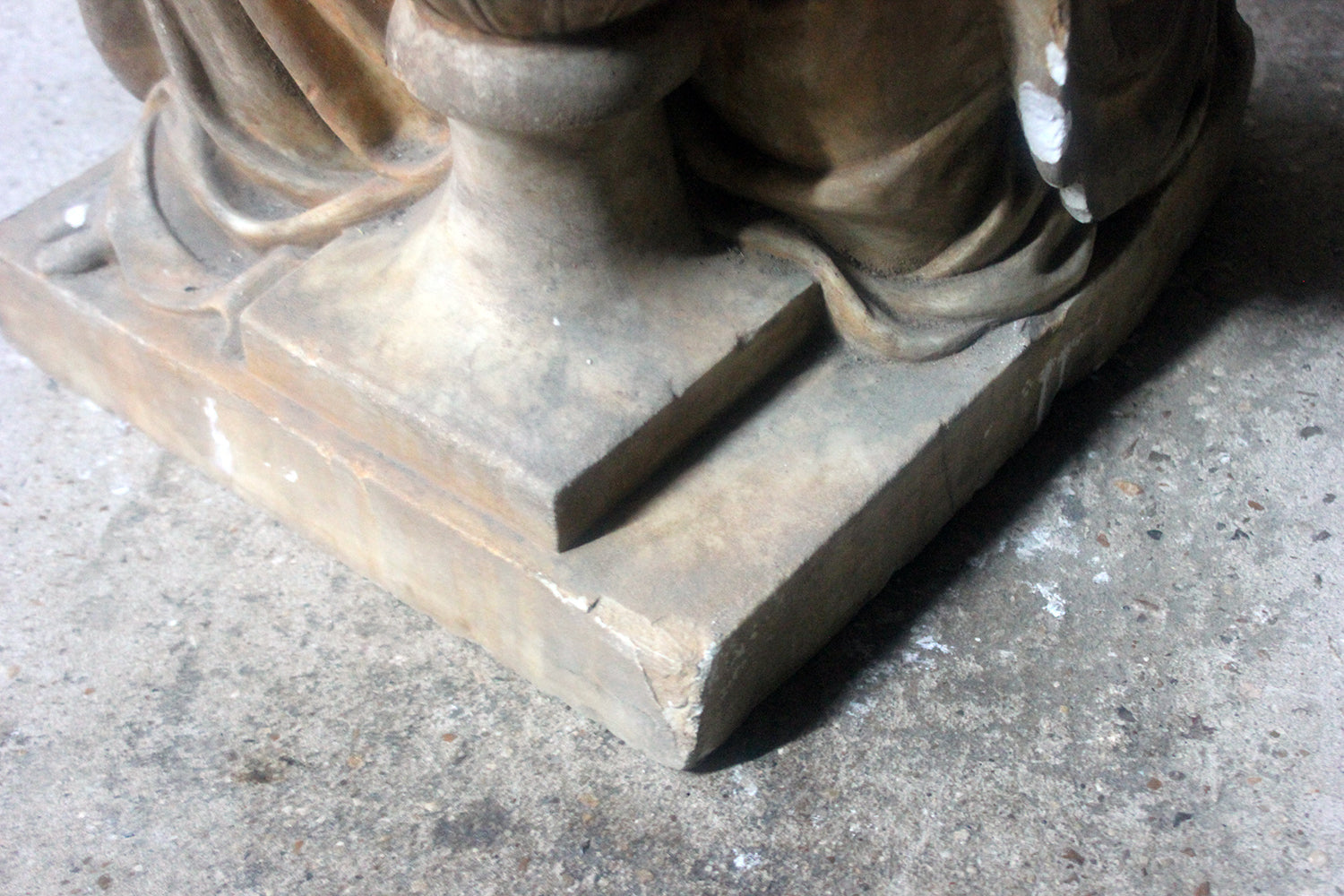 A Finely Carved George III Period Marble Mourning Monument c.1800