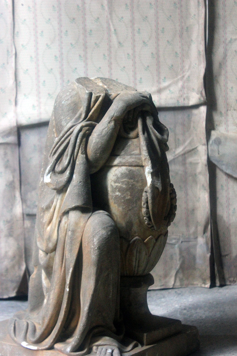 A Finely Carved George III Period Marble Mourning Monument c.1800