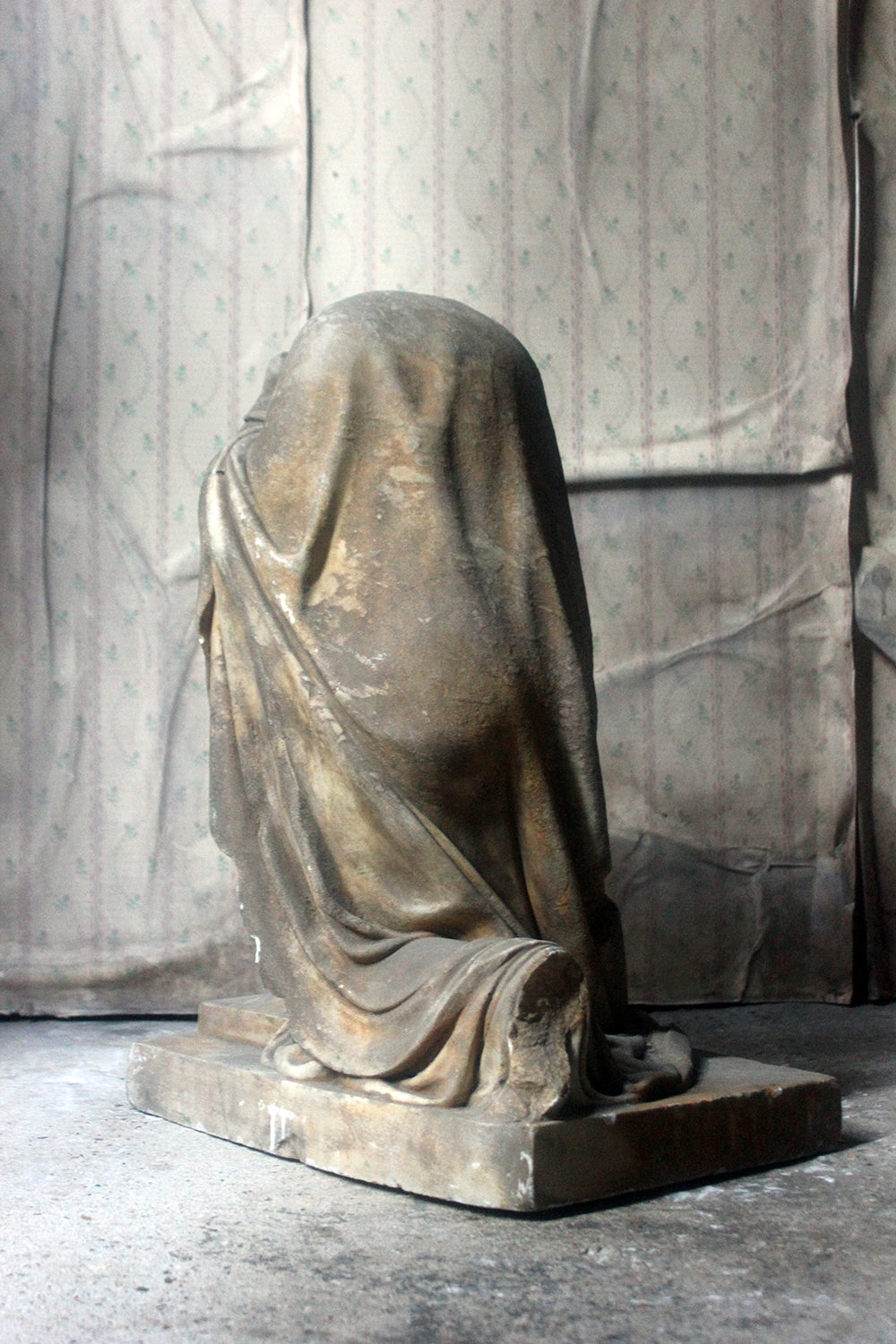 A Finely Carved George III Period Marble Mourning Monument c.1800