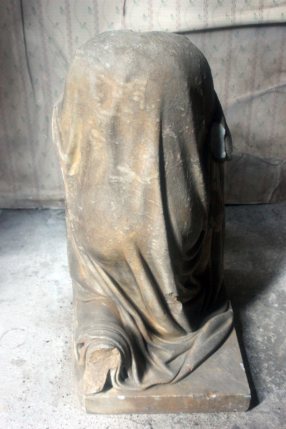 A Finely Carved George III Period Marble Mourning Monument c.1800
