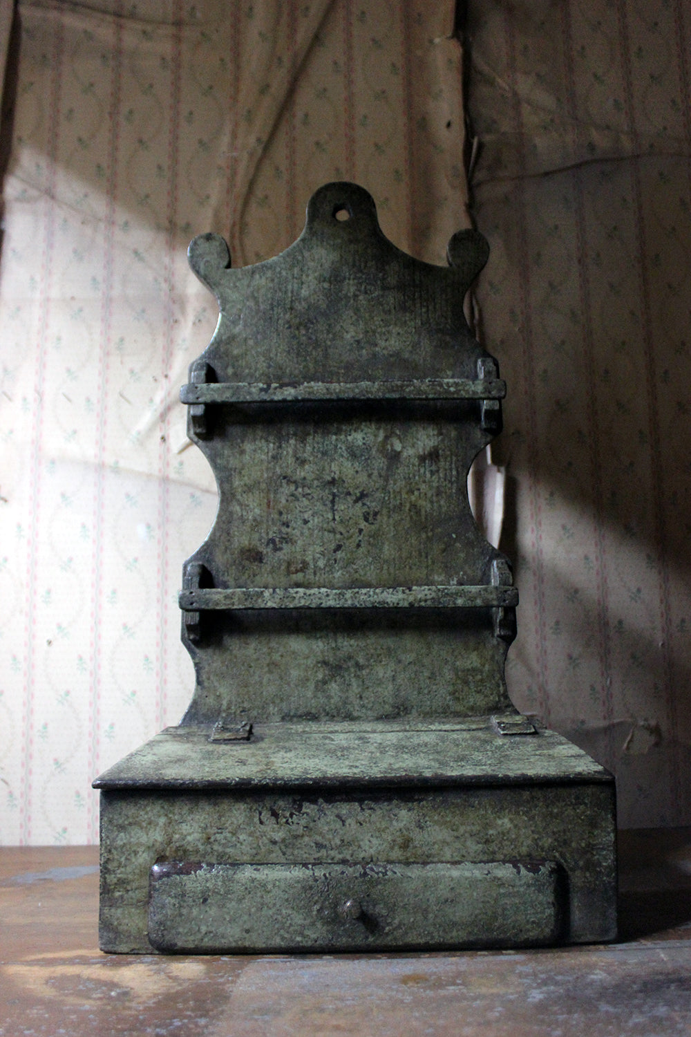 A George III Provincial Painted Oak Farmhouse Spoon Rack c.1780