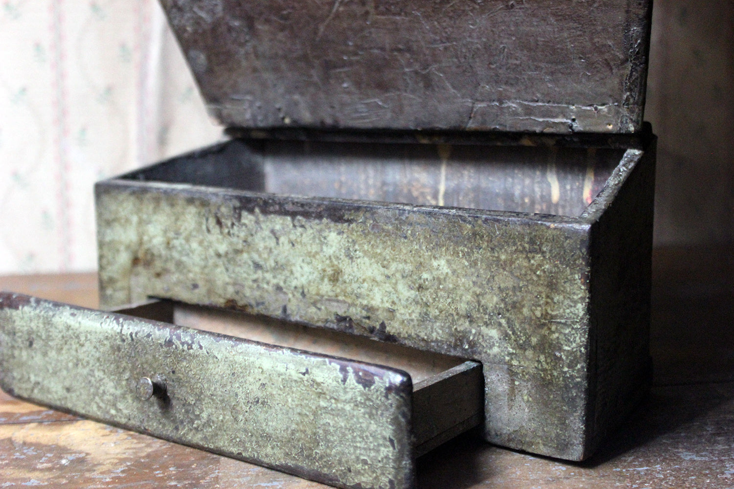A George III Provincial Painted Oak Farmhouse Spoon Rack c.1780