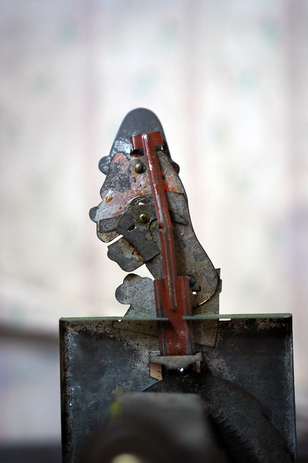 A German Tinplate Clockwork 'Jolly Clown' c.1920