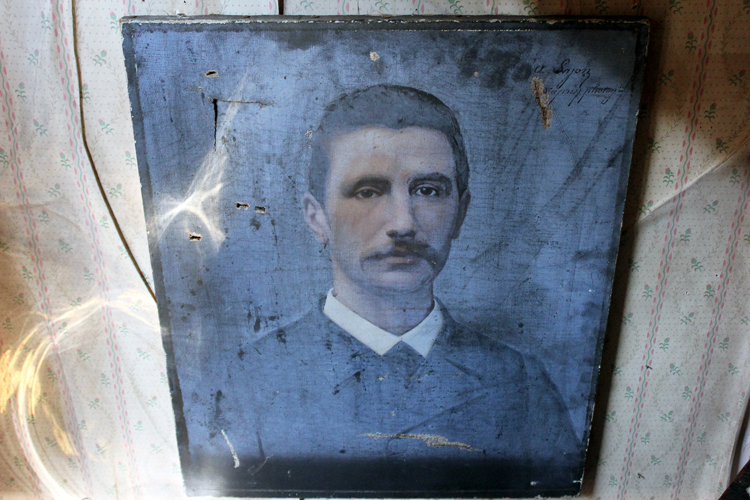 A 19thC French School Oil on Canvas Portrait of a Gentleman c.1890