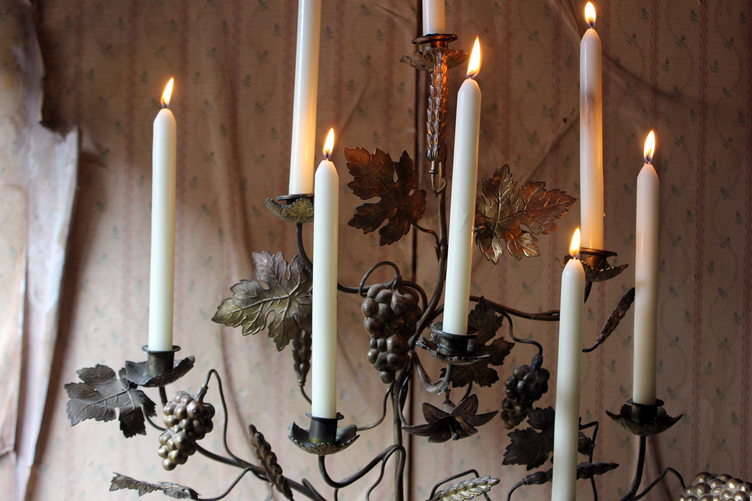 A Beautiful Large Late 19thC Naturalistic Gilt Metal Eight Sconce Candelabra c.1890