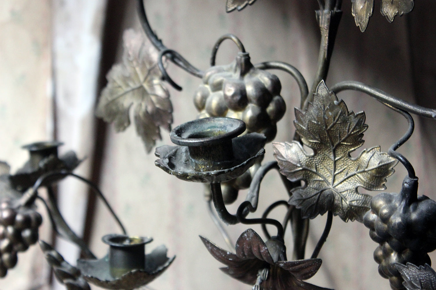 A Beautiful Large Late 19thC Naturalistic Gilt Metal Eight Sconce Candelabra c.1890