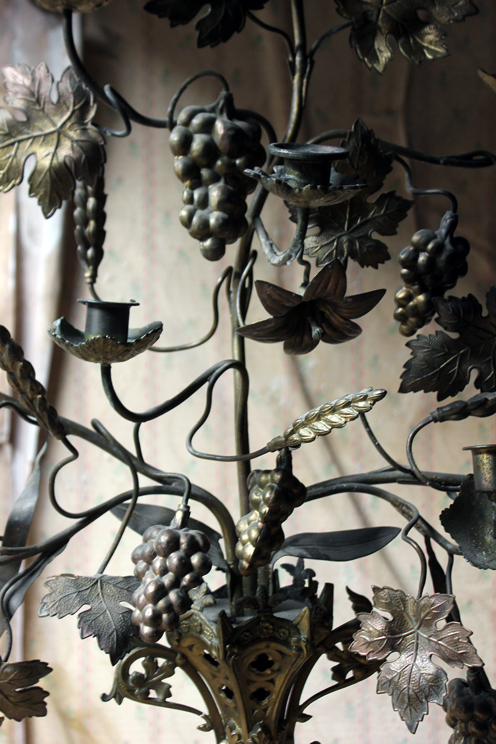 A Beautiful Large Late 19thC Naturalistic Gilt Metal Eight Sconce Candelabra c.1890