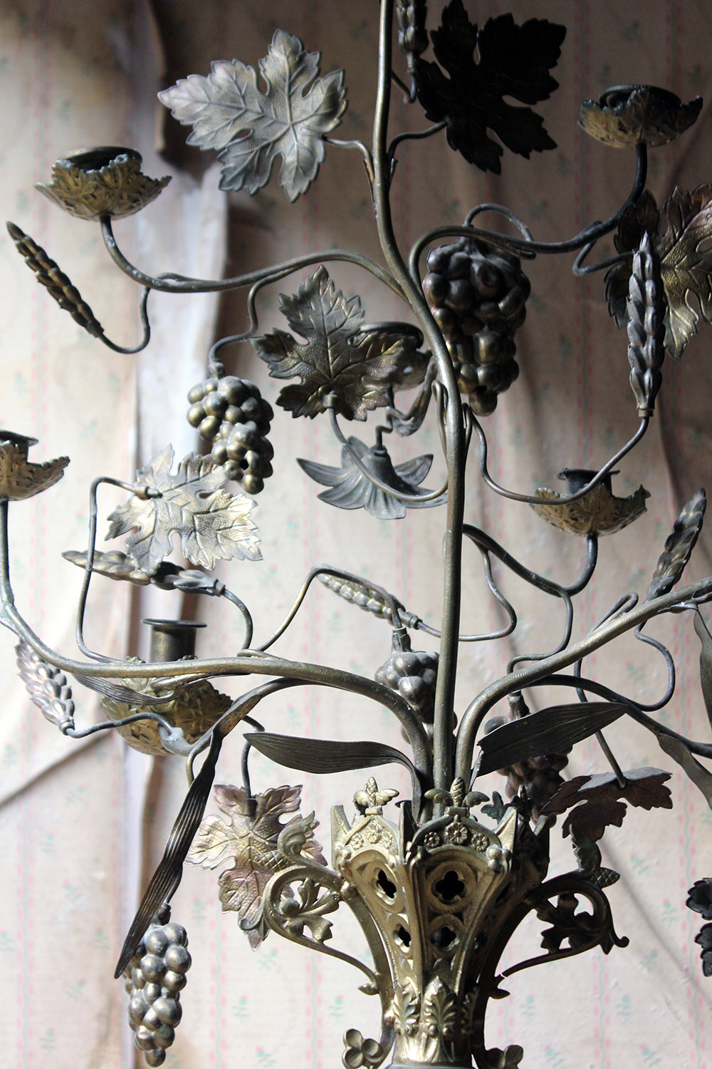 A Beautiful Large Late 19thC Naturalistic Gilt Metal Eight Sconce Candelabra c.1890