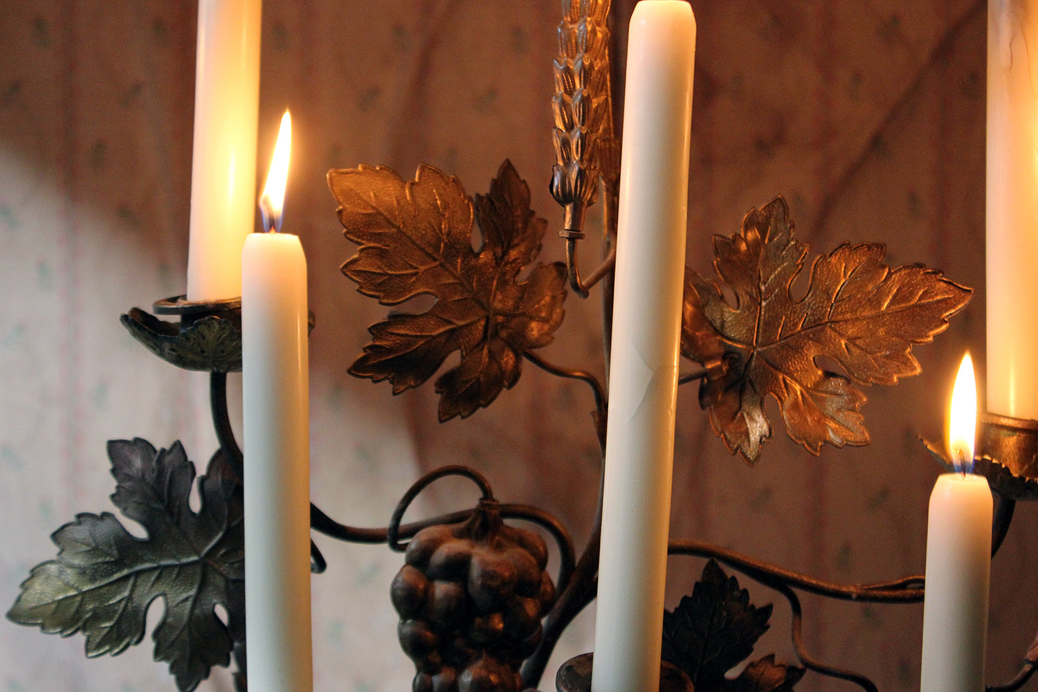 A Beautiful Large Late 19thC Naturalistic Gilt Metal Eight Sconce Candelabra c.1890