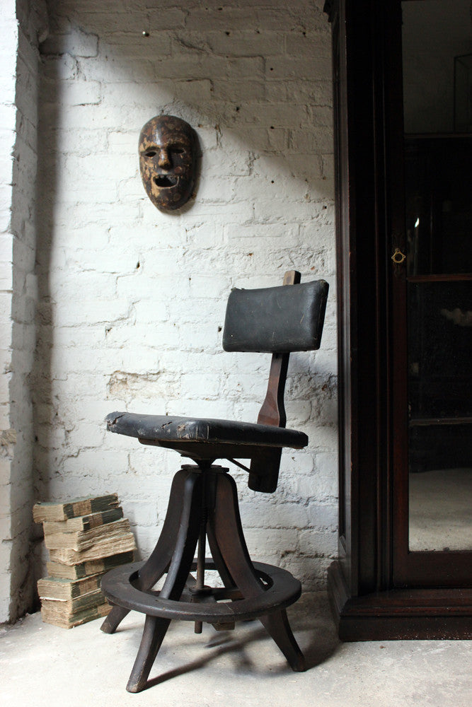 A Good c.1905 Artist's/Draughtsman's Chair By R.Tyzack of High Wycombe