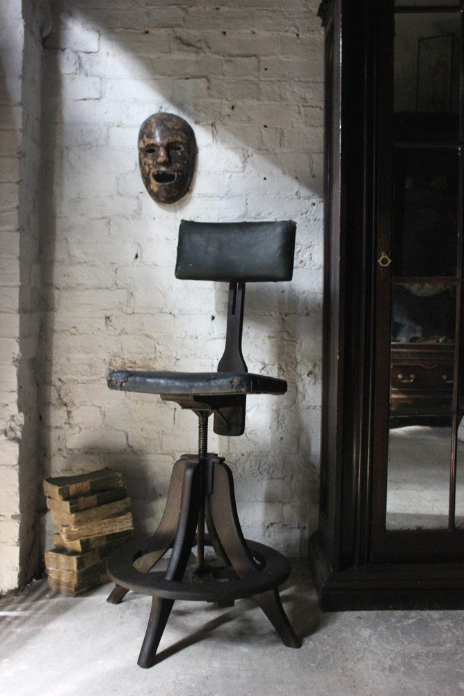 A Good c.1905 Artist's/Draughtsman's Chair By R.Tyzack of High Wycombe