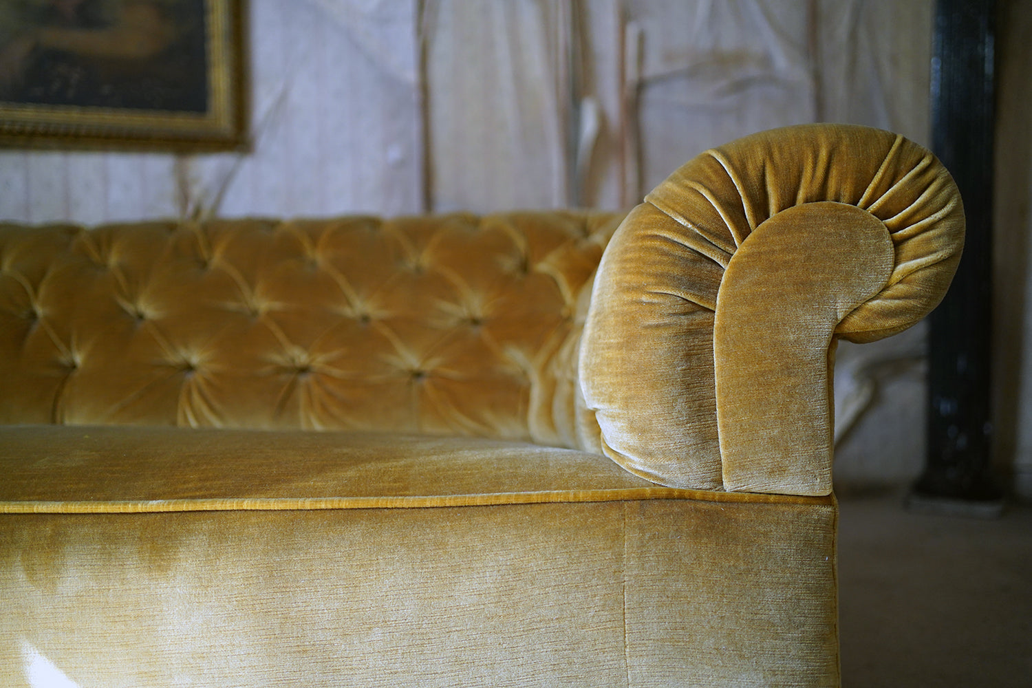 A Gold Velvet Button-Back Upholstered Victorian Chesterfield Sofa c.1880