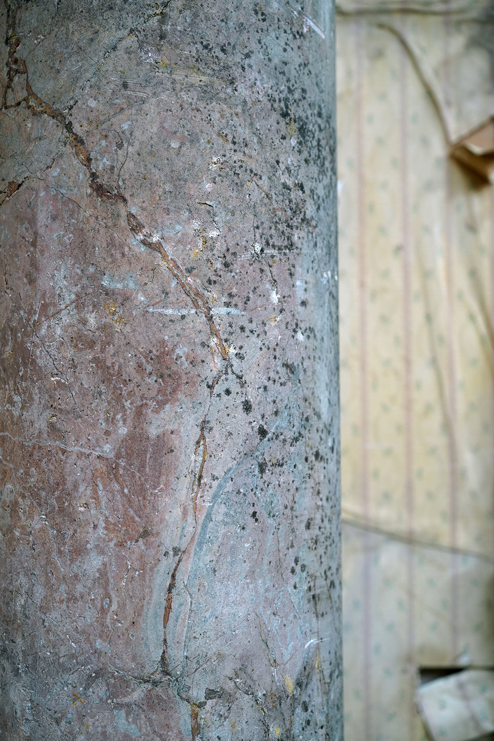 A Fine & Large Siena Pink Marble Column c.1870