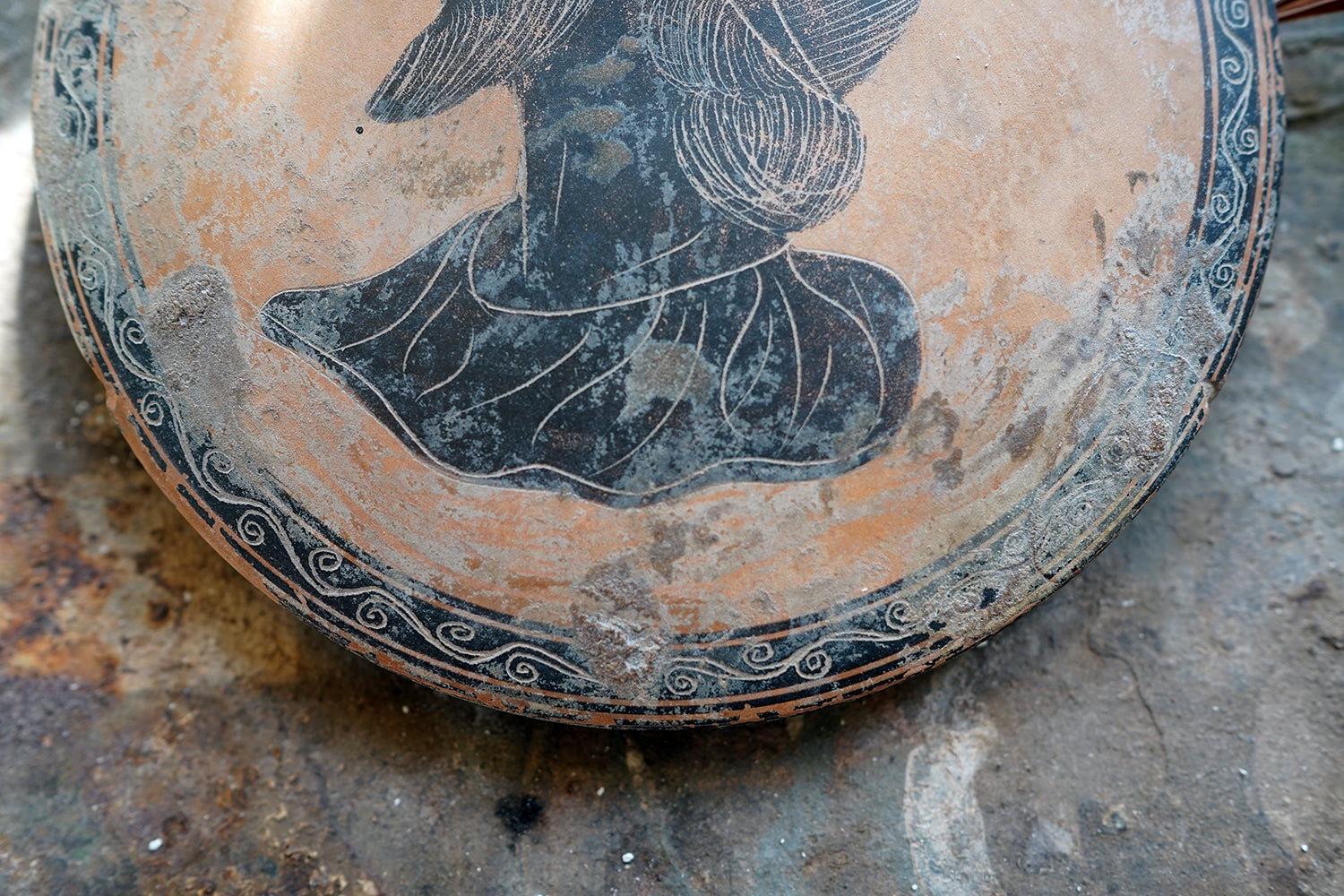A Classical Greek Attic Pottery Portrait Roundel c.5-7thC B.C