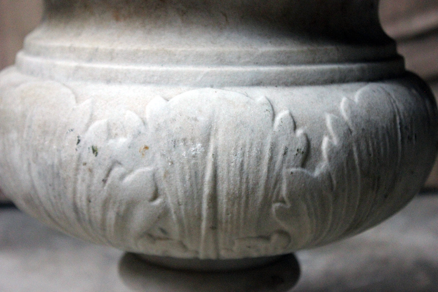 A Fine Group Of Four Early 20thC Neoclassical Revival White Marble Urns c.1900-25