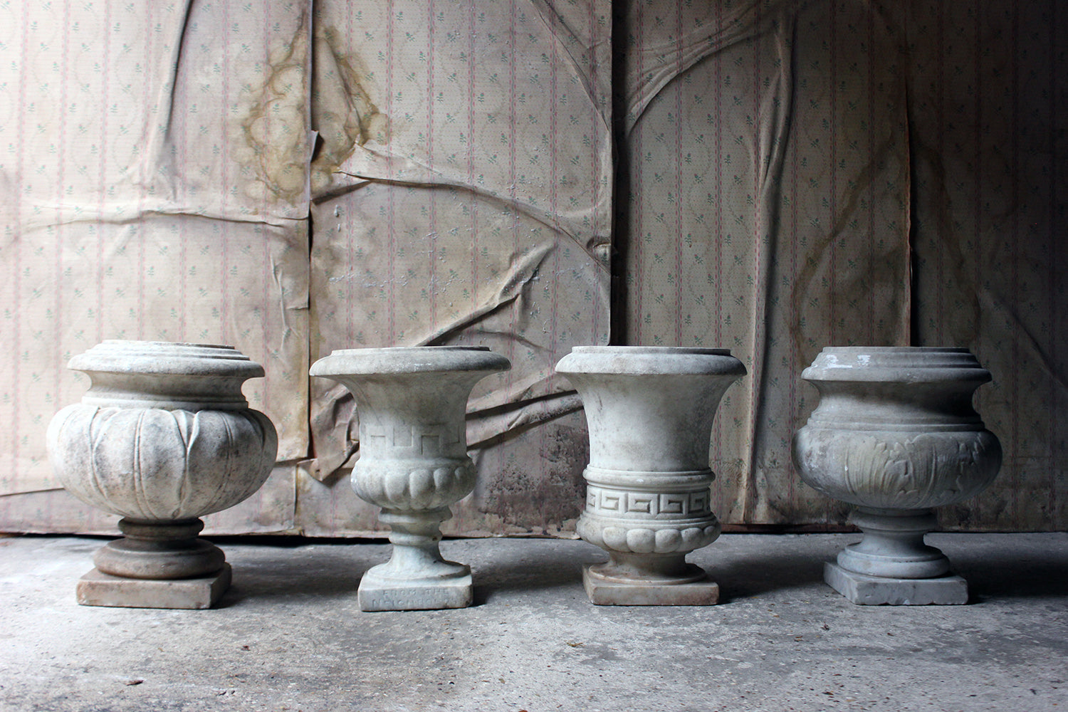 A Fine Group Of Four Early 20thC Neoclassical Revival White Marble Urns c.1900-25