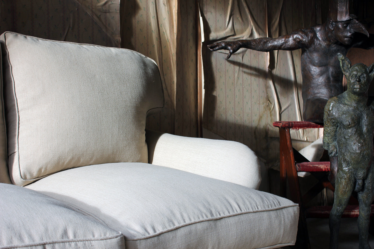 A Fine Quality Upholstered Victorian Three-Seater Sofa in the Manner of Howard & Sons c.1890-1900