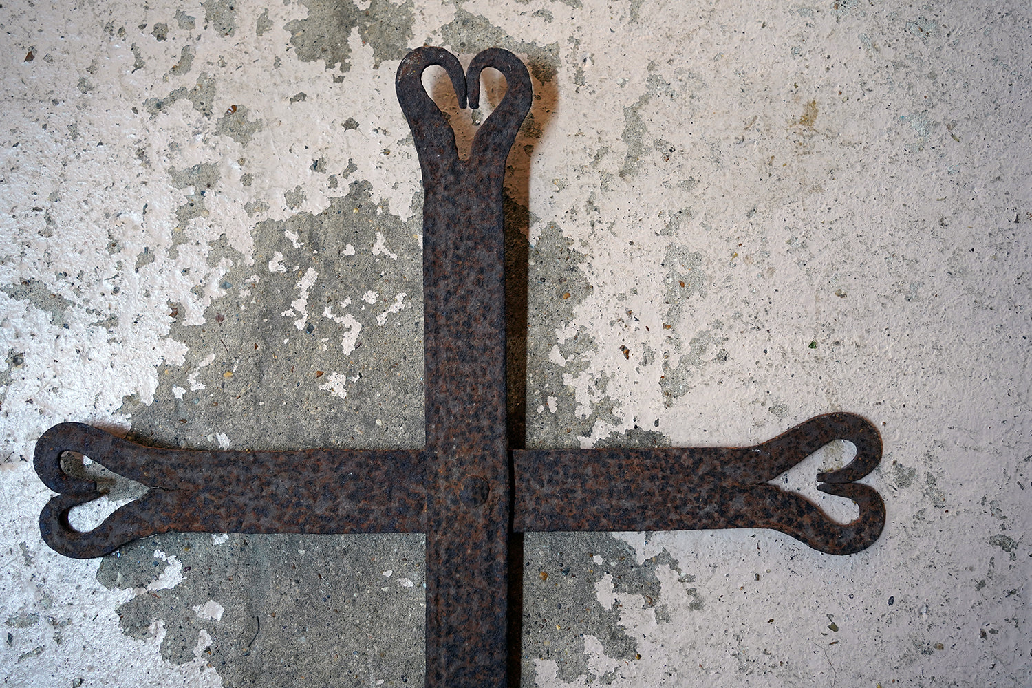 A 19thC Irish Blacksmith Forged Wrought Iron Cross