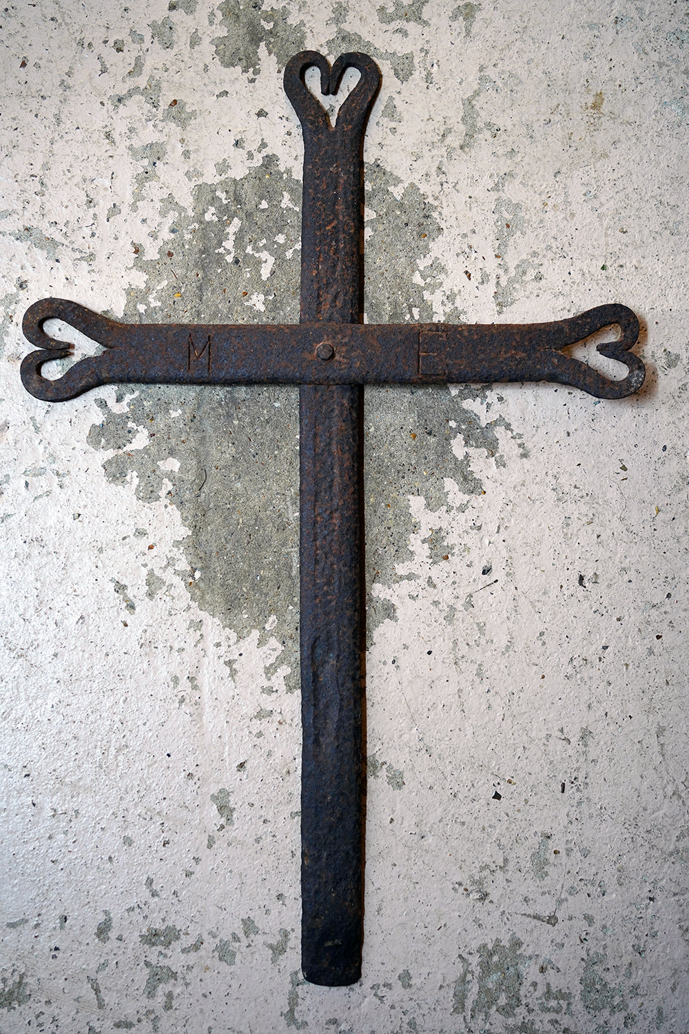 A 19thC Irish Blacksmith Forged Wrought Iron Cross